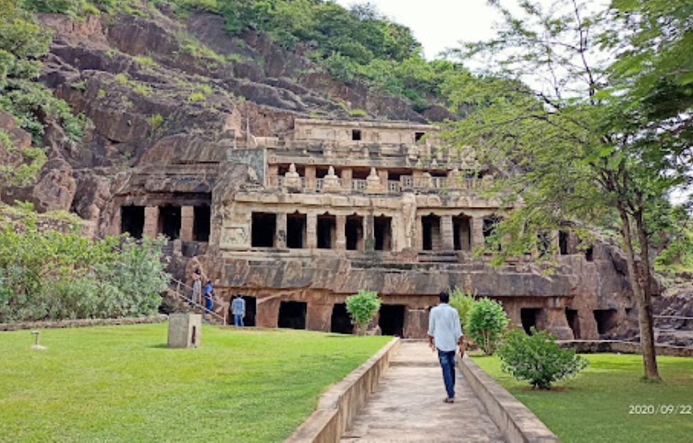 Attractions Image