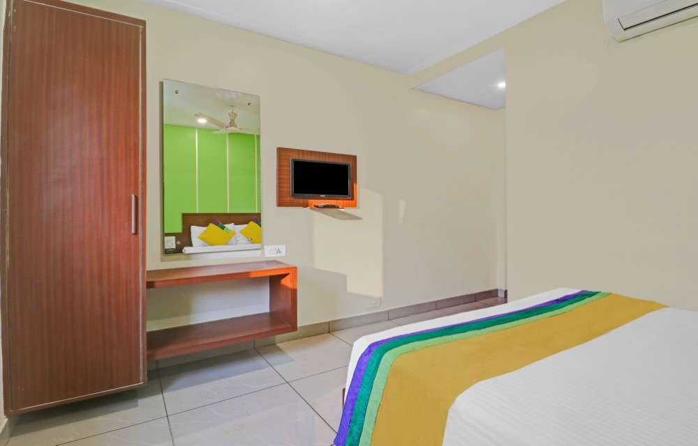 Hotels G Square