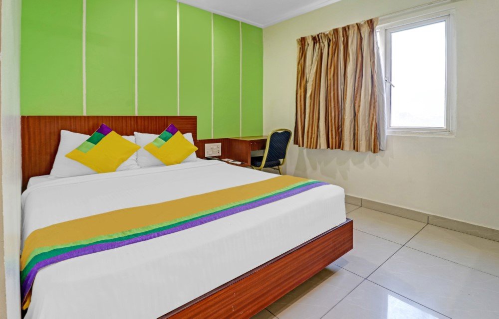 ROOMS_NAME Image