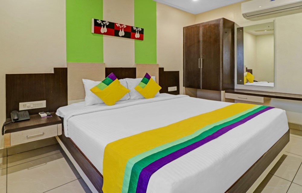 Deluxe Twin Room in Kanuru Image