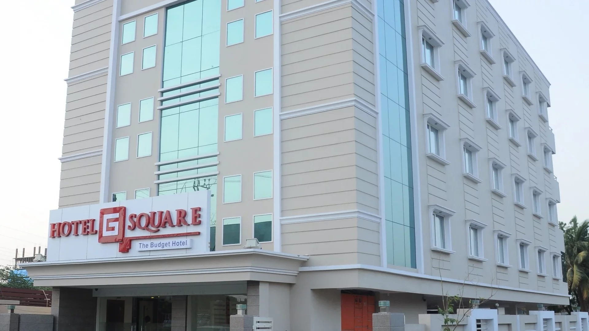 Hotels G Square