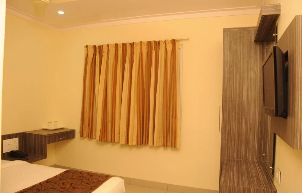 ROOMS_NAME Image
